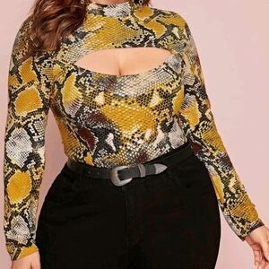 Snake Print Mockneck Long Sleeve cut-out Top